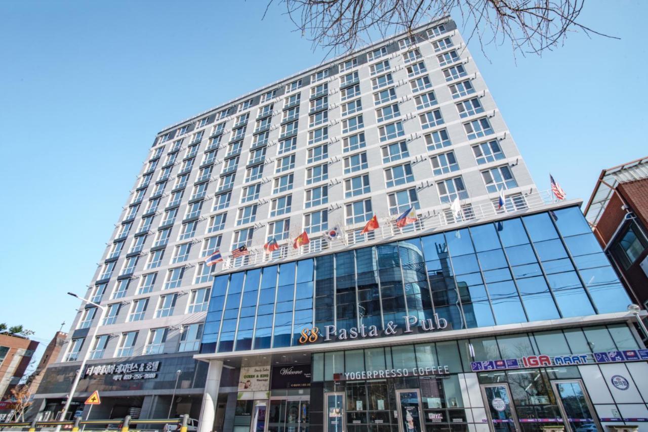 The Venezia Suite Hotel Чхунчхон Экстерьер фото