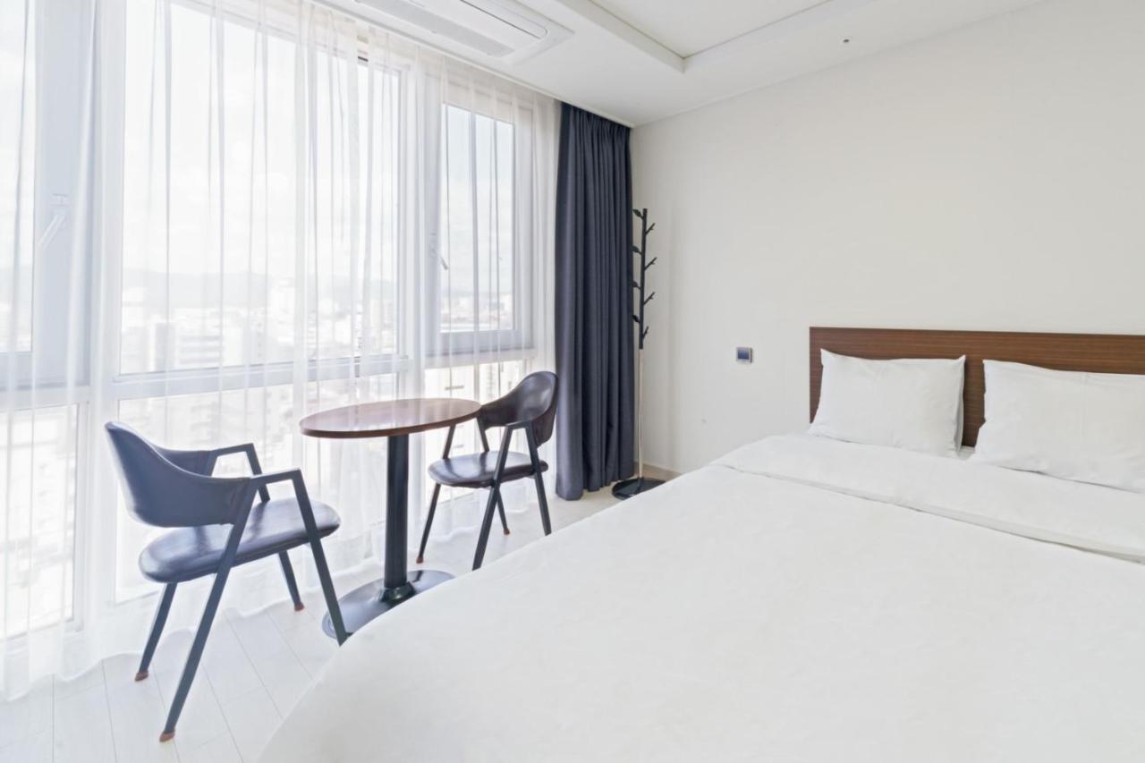The Venezia Suite Hotel Чхунчхон Экстерьер фото